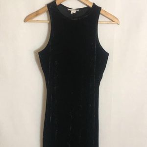 Crushed Velvet Long Black Dress